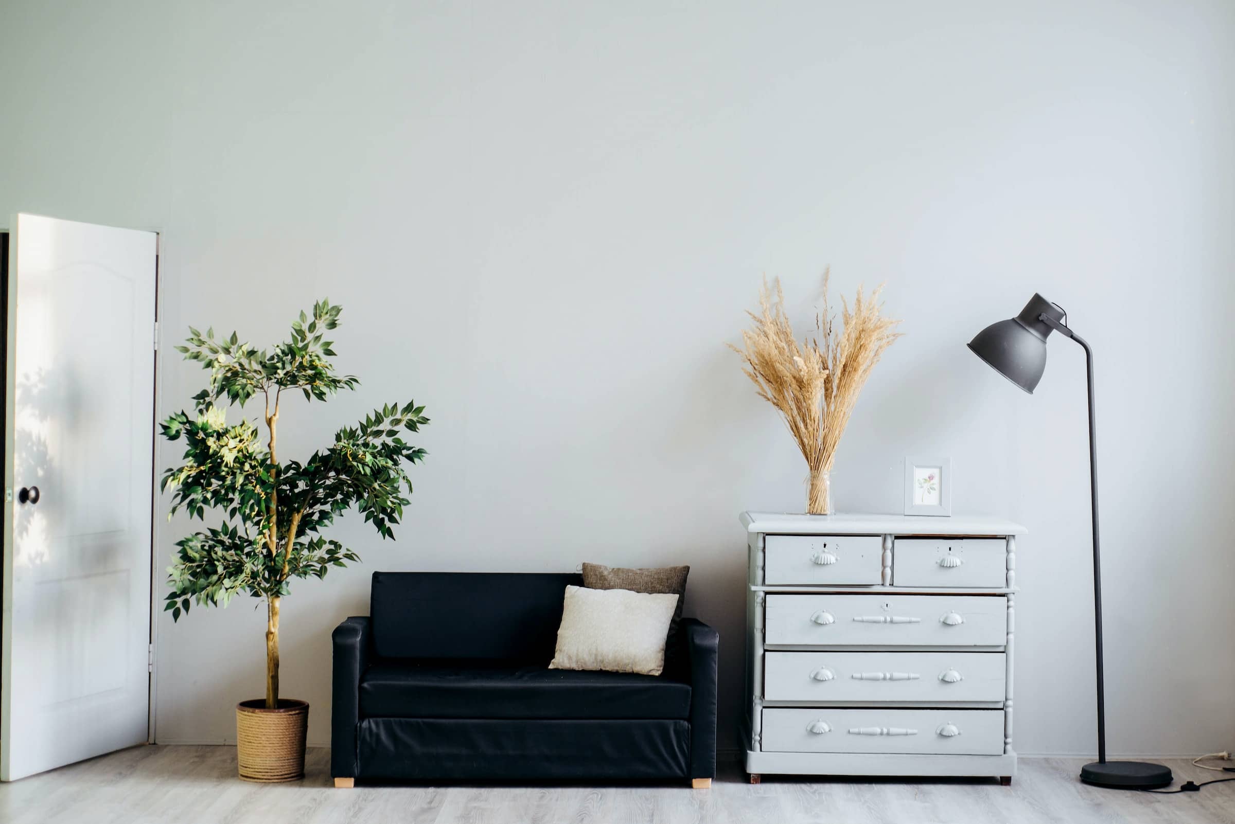 7 Clutter Hotspots in Every Home (and How to Tackle Them)
