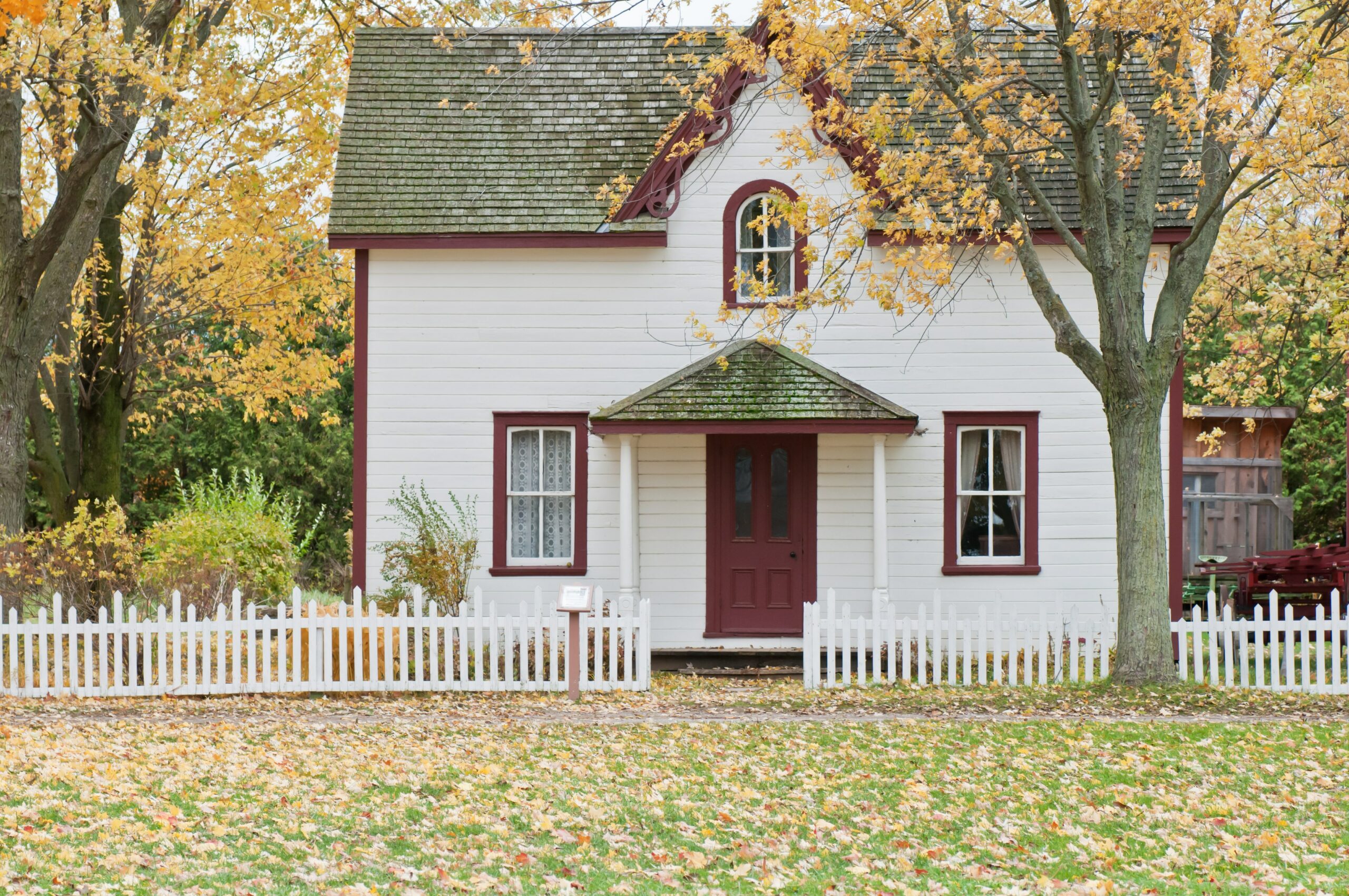 10 Benefits of Living In a Smaller Home